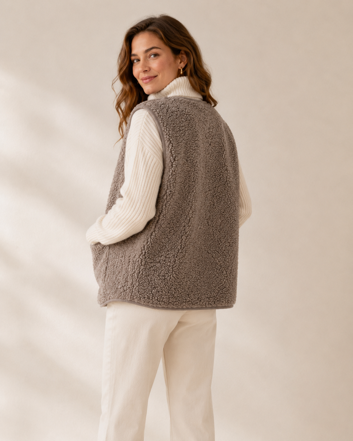Perpetua – Zip-Up Wool Blend Vest for Winter Layering