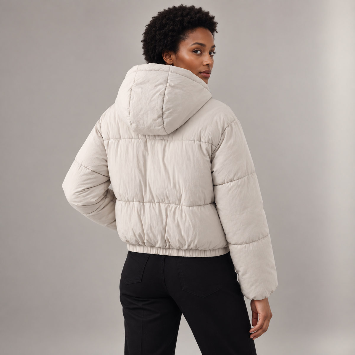 Solene | Chic Cropped Puffer Jackets for Women with Sporty Hooded Finish