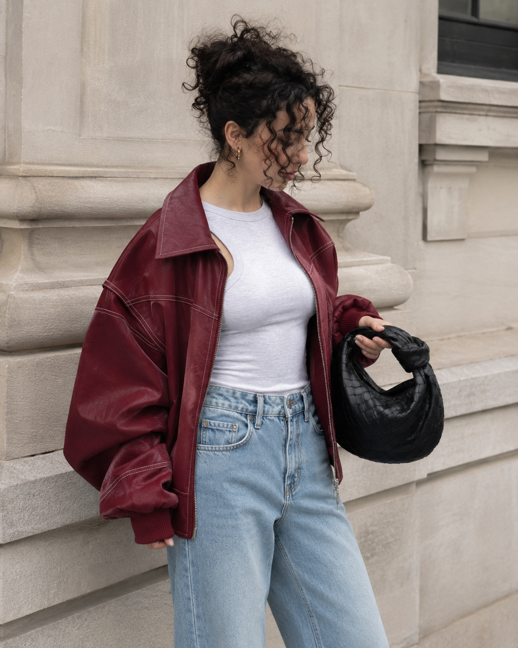 Théodora – Oversized Bomber for Effortless City Style