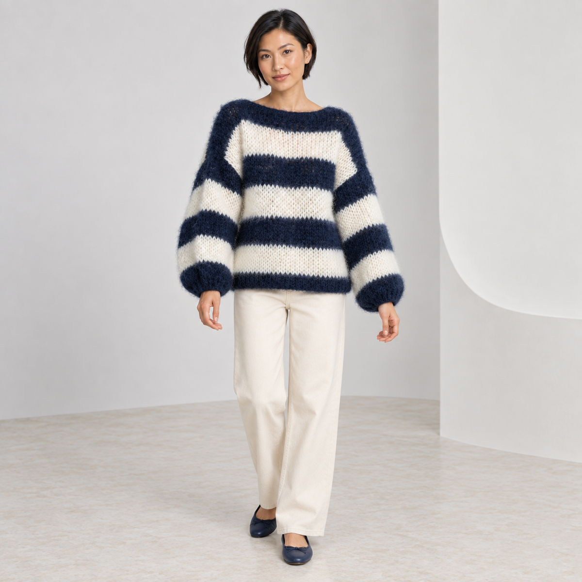 Anna | Chic Chunky Knit Jumper for Women with Statement Striped Finish