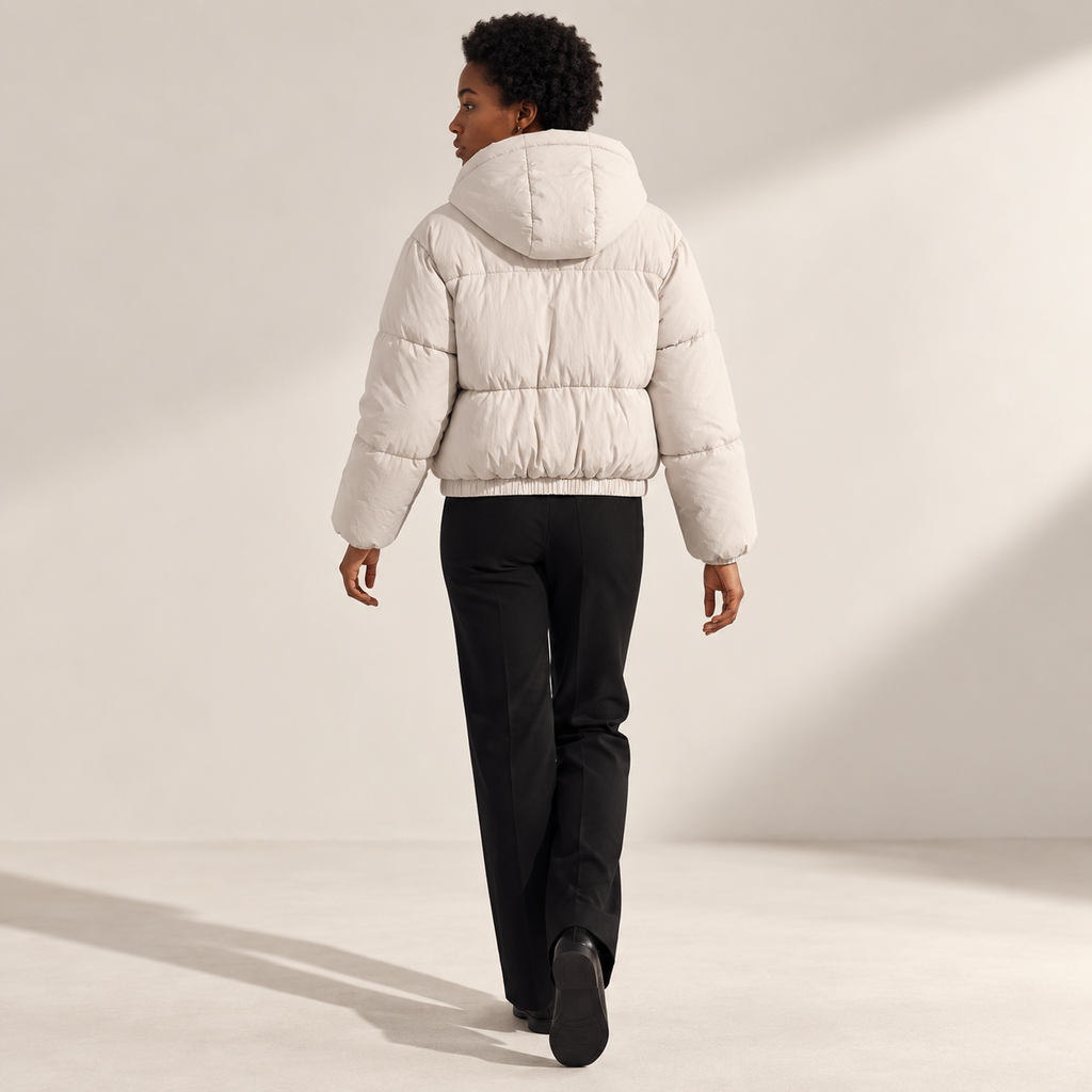 Solene | Chic Cropped Puffer Jackets for Women with Sporty Hooded Finish