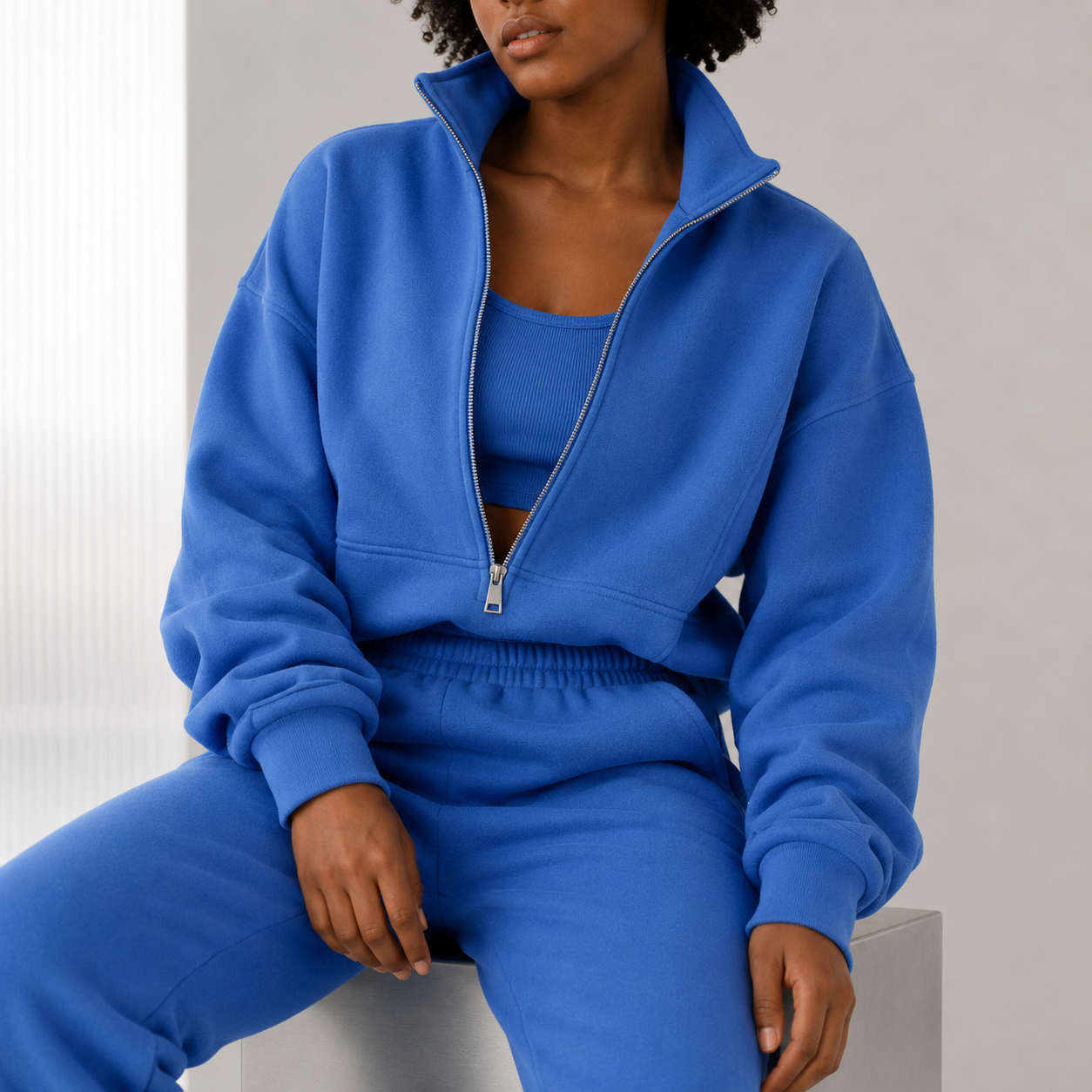 Marcelline | Chic Velour Tracksuit Women with Cropped Half-Zip Top & Joggers