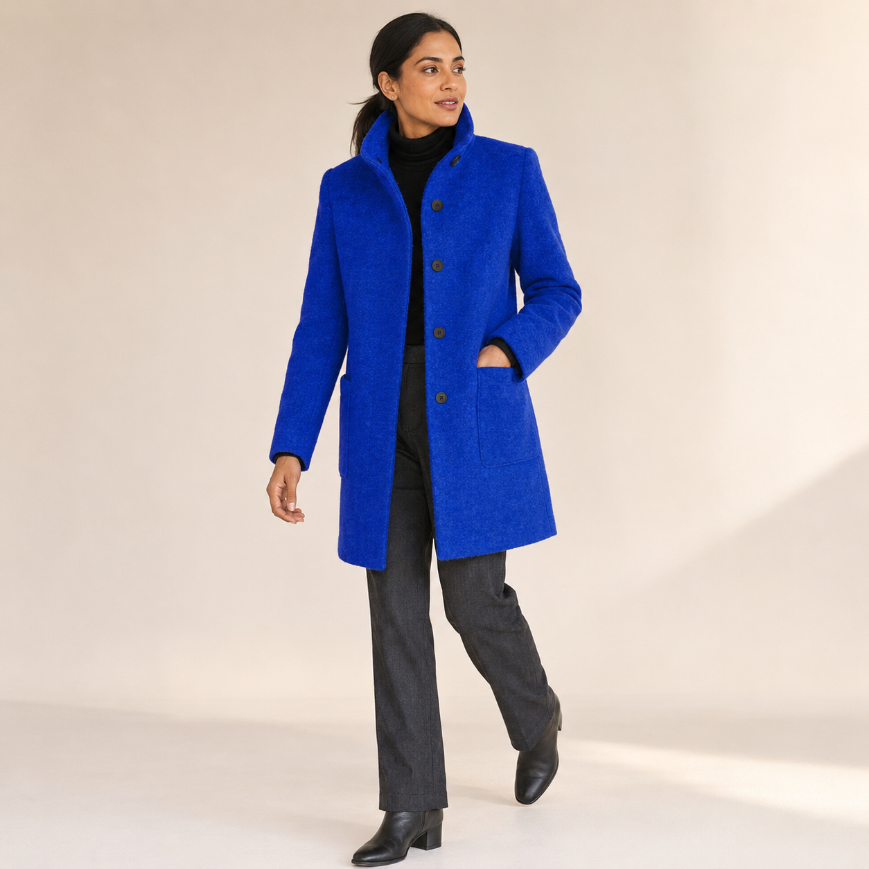 Josette | Women's Wool-Polyester Blend Coat with Round Neckline