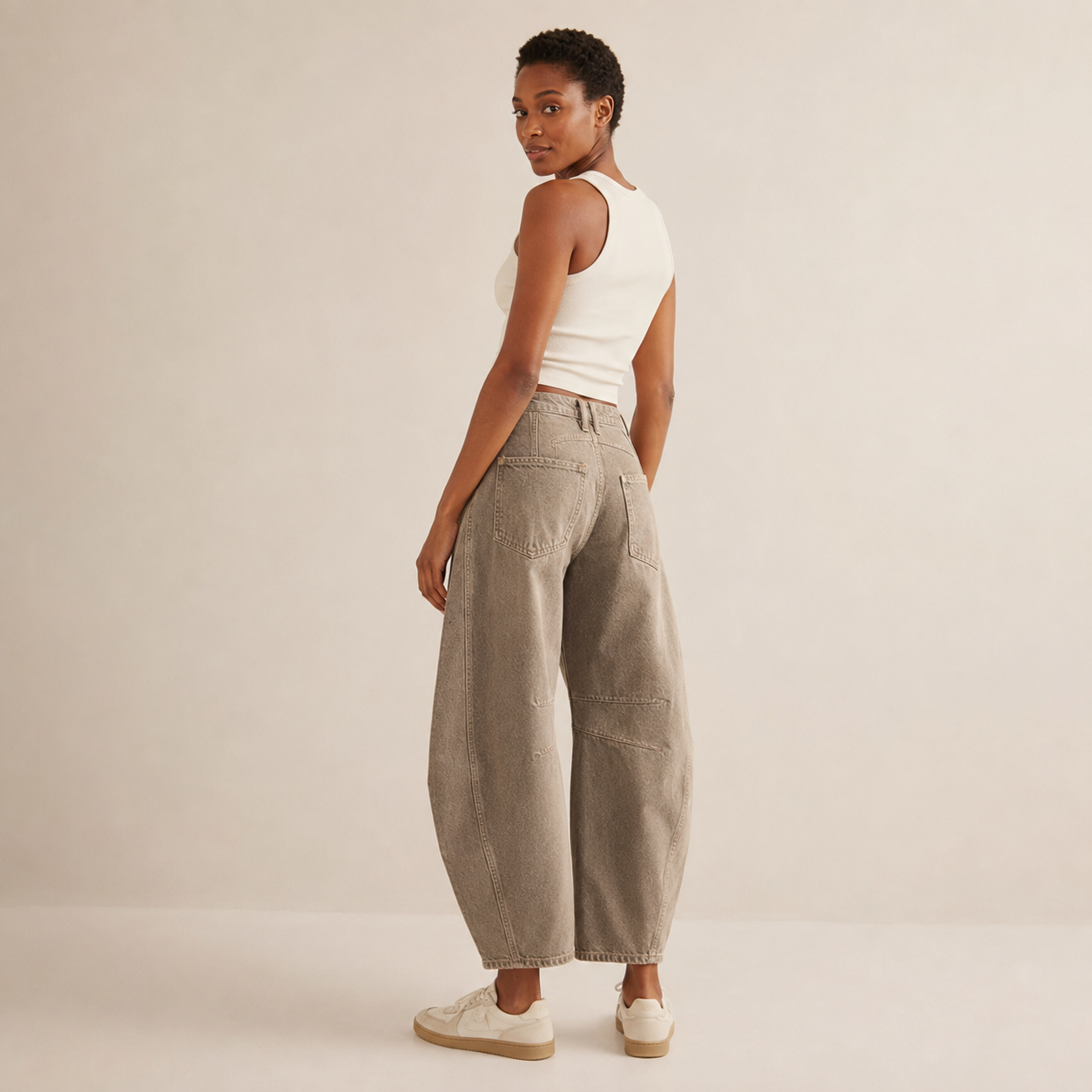 Marceline | Classic High-Waisted Barrel Leg Jeans