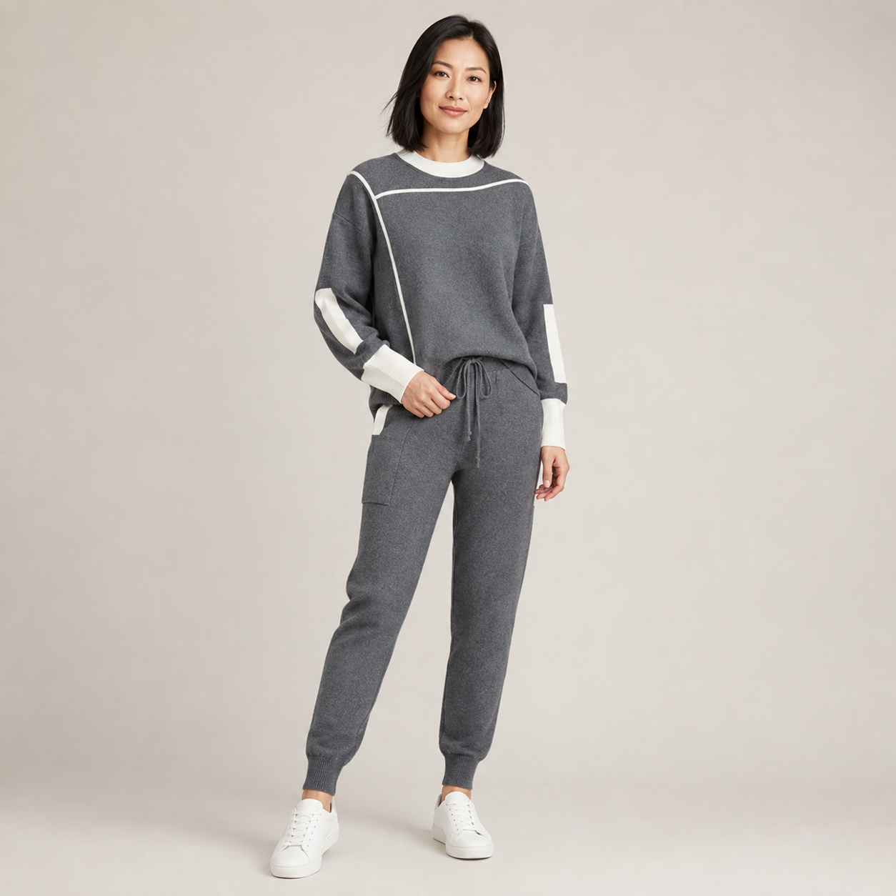Amelie | Relaxed Contrast-Trim Knit Jogger Set