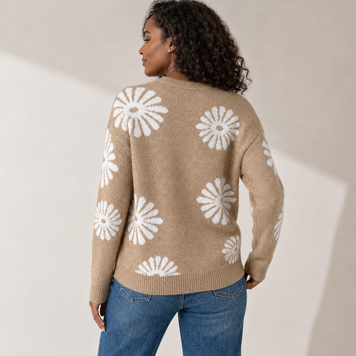 Maribel | Floral Intarsia Crew Neck Sweater with Relaxed Fit