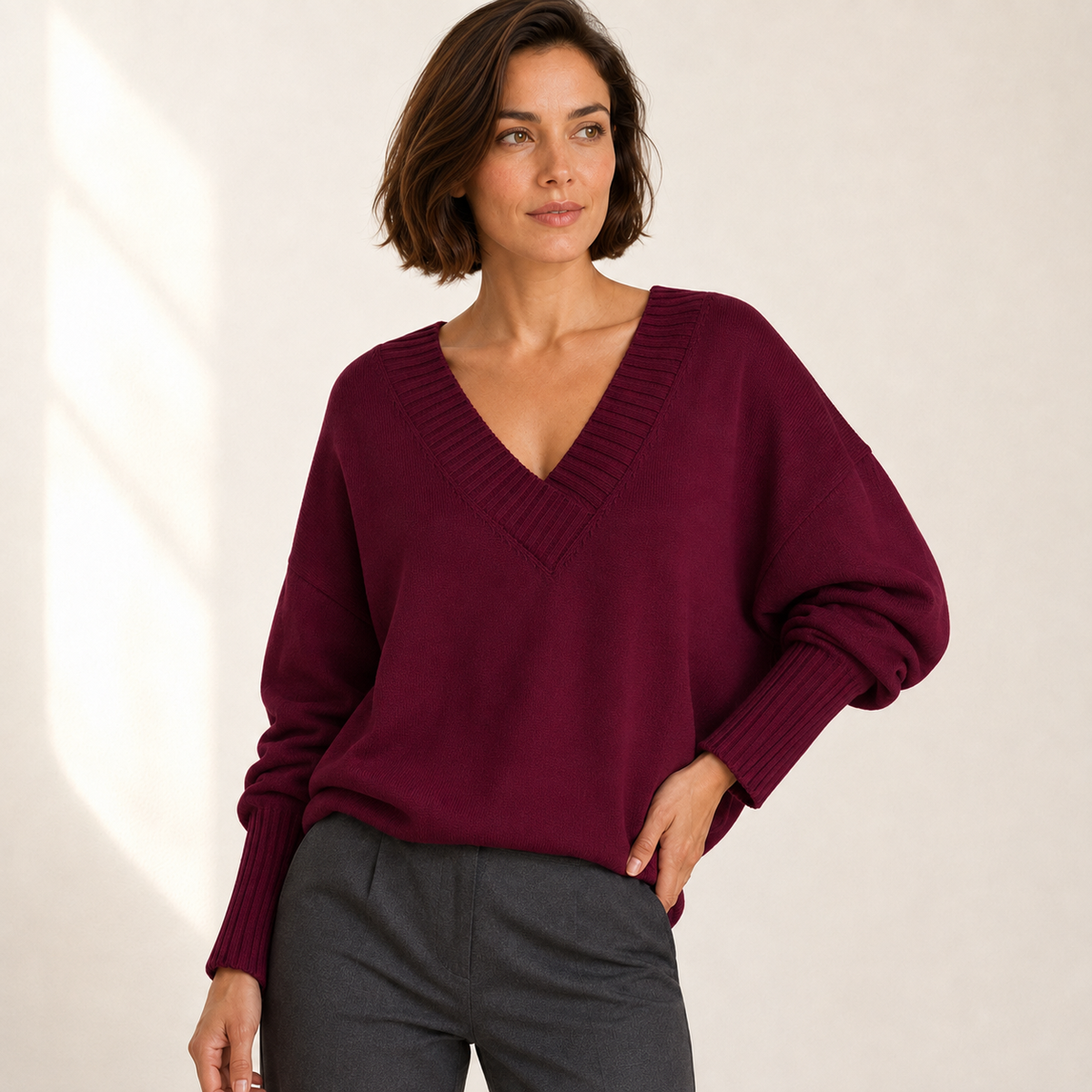 Amara | V-Neck Cashmere Sweater for Women with Soft Relaxed Fit