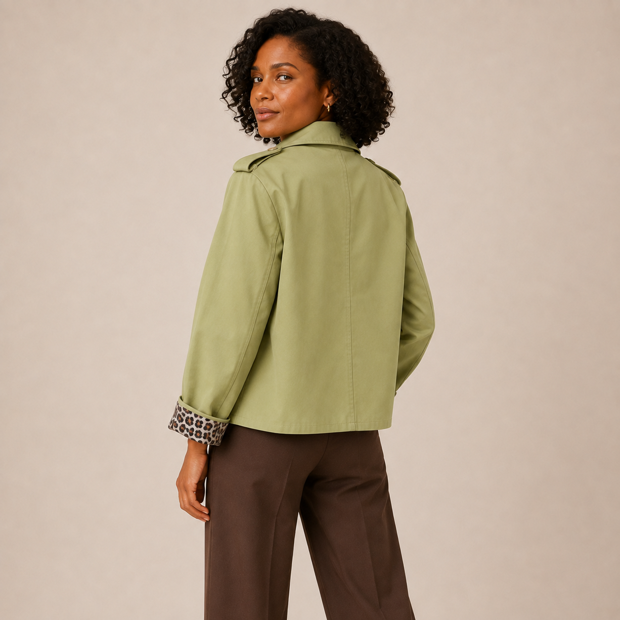 Romy | Short Trench Coat with Printed Lining