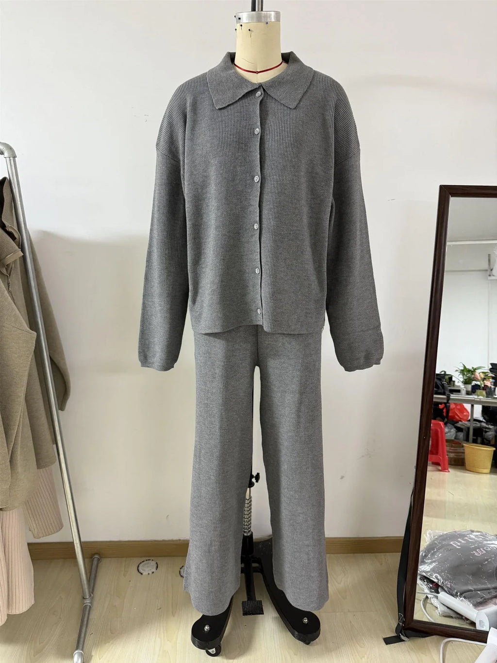 Isla | Relaxed Knit Set with Modern Collar