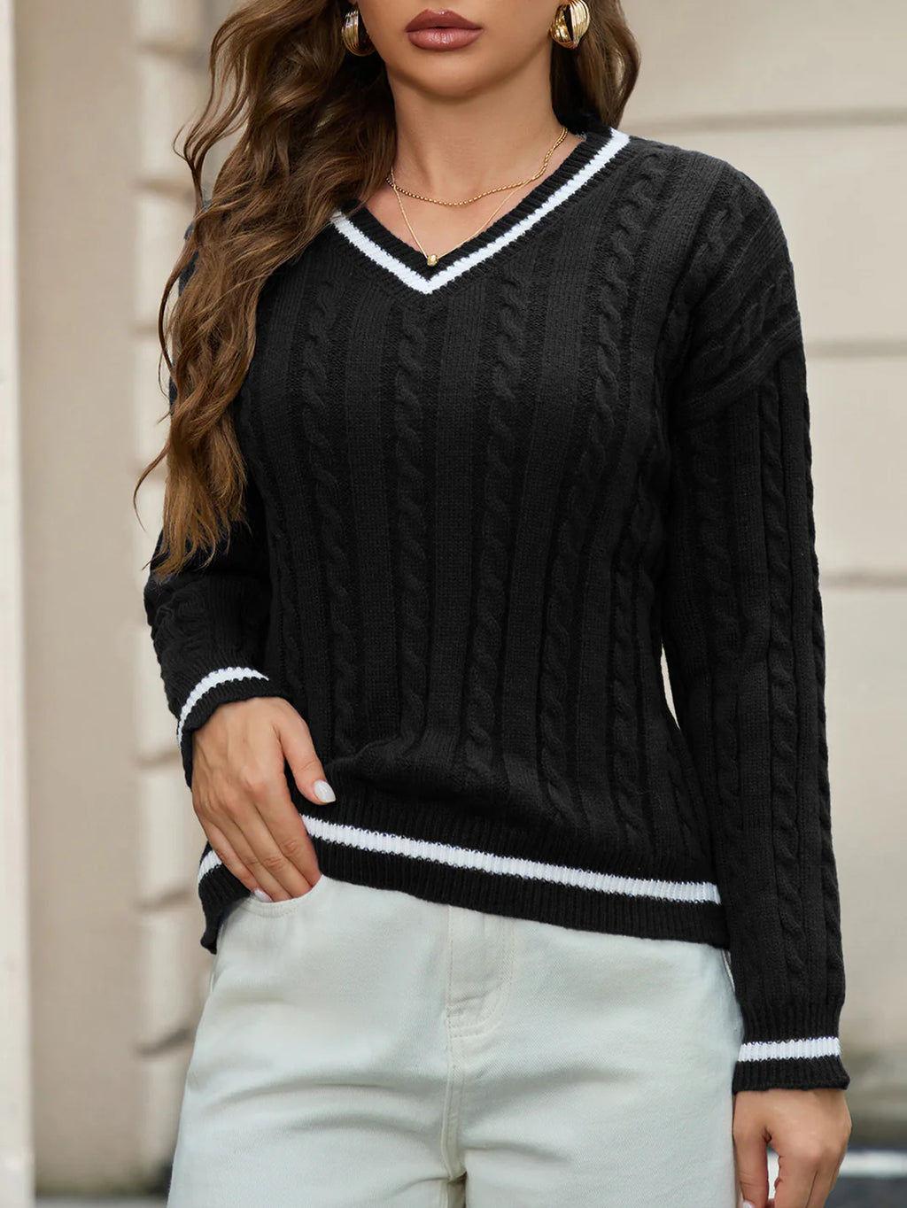 Adelina – Women's Navy V-Neck Cable Knit Jumper