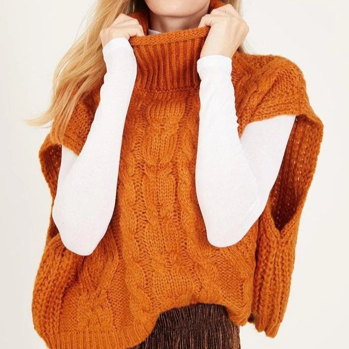 Celeste – Women's Grey Turtleneck Cable Knit Jumper