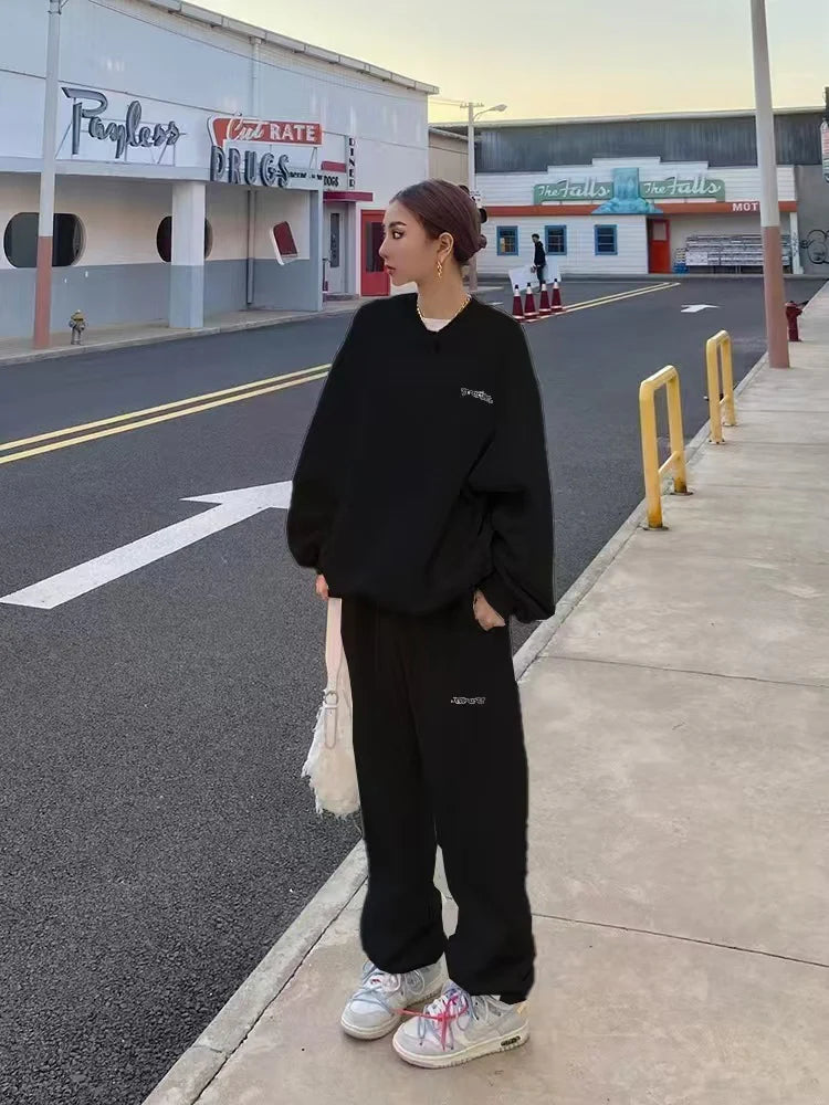 Luna | Relaxed Loungewear Set with Long-Sleeve Top & Pants