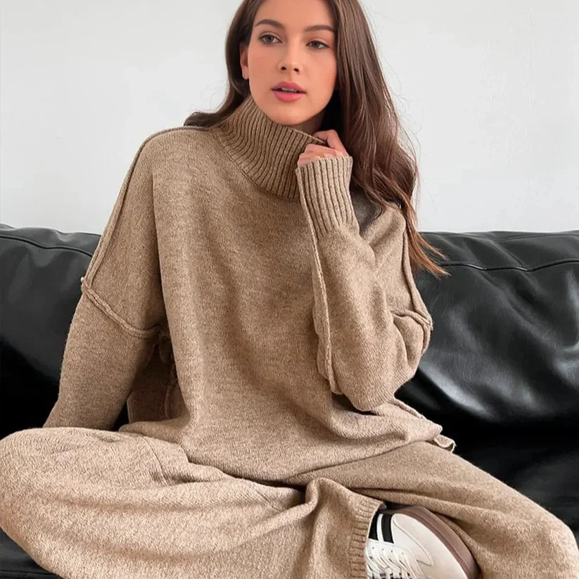 Frida | Cozy Knit Set with High Collar & Relaxed Fit