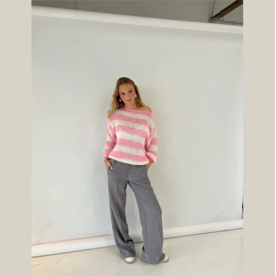 Odile – Women's Navy Striped Round Neck Jumper