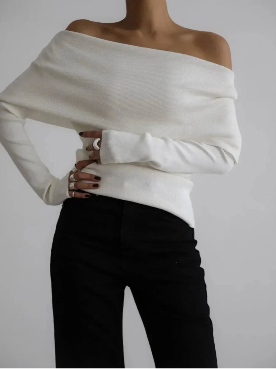 Séverine – Women's Red Boat Neck Jumper