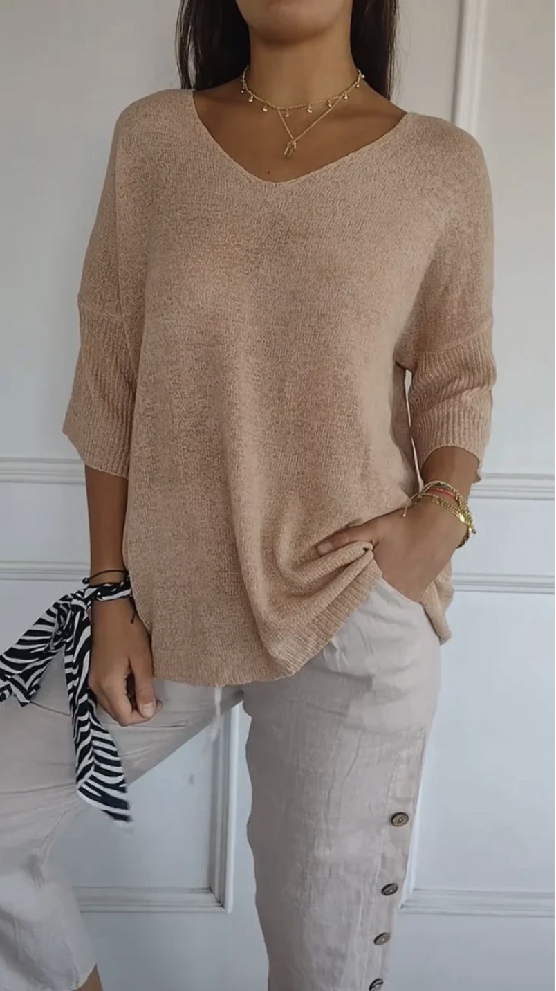Chic Red V-Neck Blouse with 3/4 Sleeves