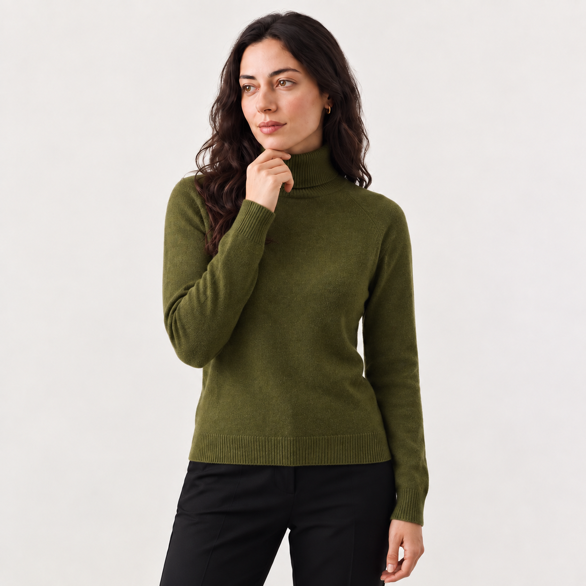 Dianara | Sophisticated Women’s Fine Knit Turtleneck Jumper