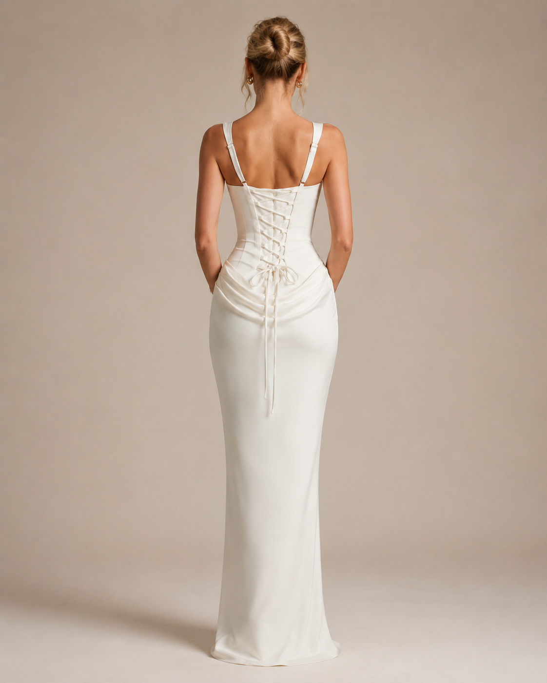 Coralie – Fitted Backless Maxi Dress in Stretch Jersey
