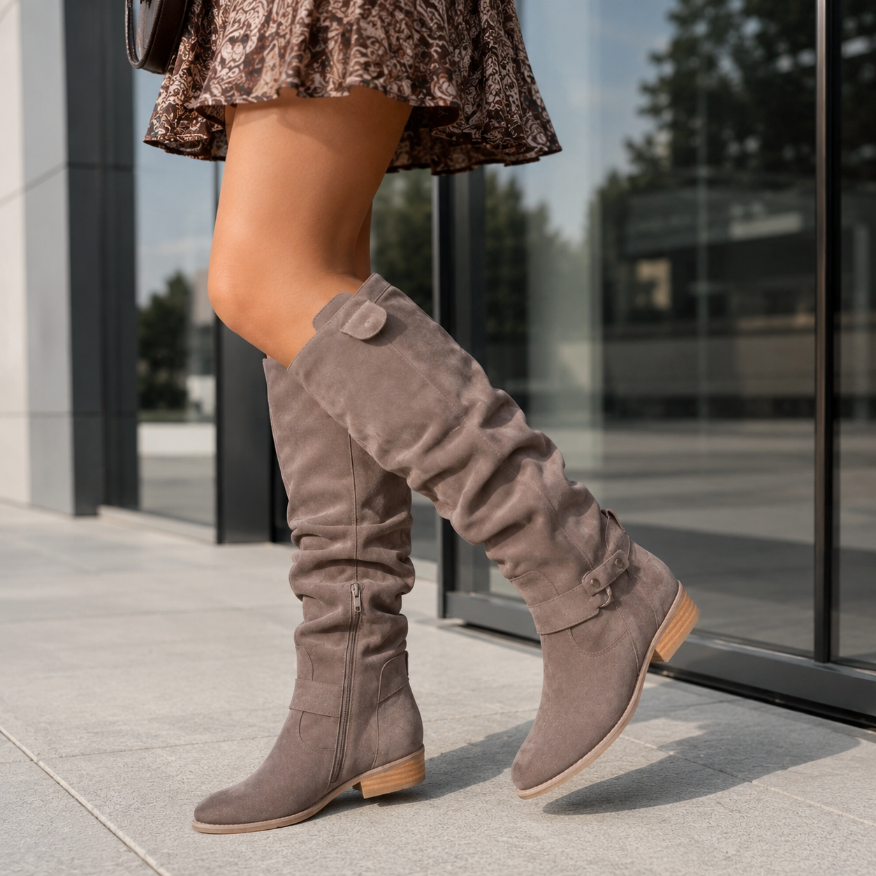 Isadora – Tall Boots with Elegant Low Heel for All-Day Comfort