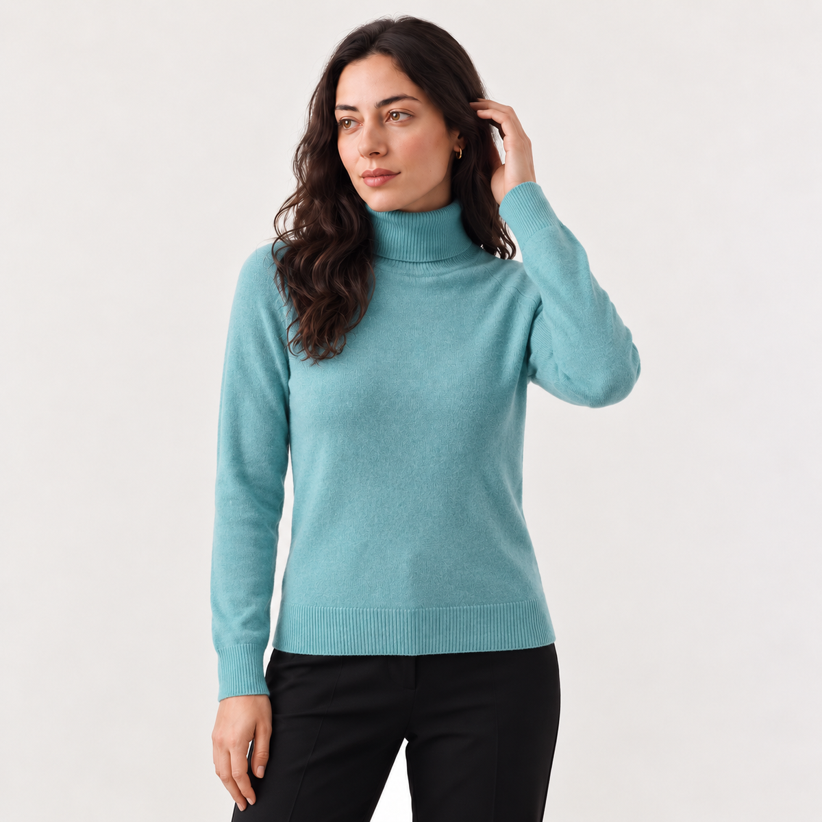 Dianara | Sophisticated Women’s Fine Knit Turtleneck Jumper
