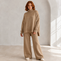 Elara | Cosy Loungewear Set for Women with Oversized Turtleneck & Wide-Leg Trousers