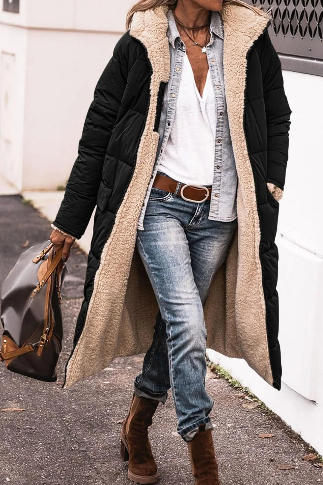 Evelisse | Women's Long Reversible Hooded Puffer Coat with Sherpa Lining & Relaxed Winter Fit